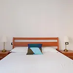 Guesthost - Stazione Cozy And Functional Flat Apartamento *