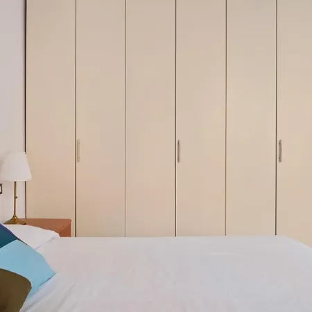 Guesthost - Stazione Cozy And Functional Flat * Milan