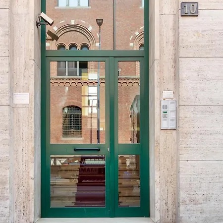 Apartment Guesthost - Stazione Cozy And Functional Flat Milan